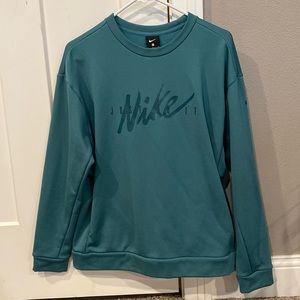 Nike Crewneck with Front Pocket